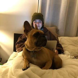 Meet your Posher, Eva